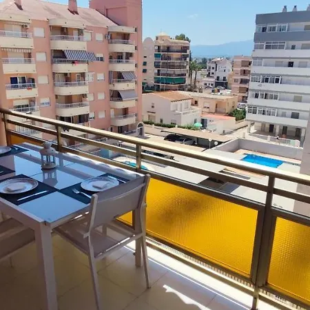 Acogedor En A 150 Metros De La Playa Con Parking Privado Y Piscinas Comunitarias *
