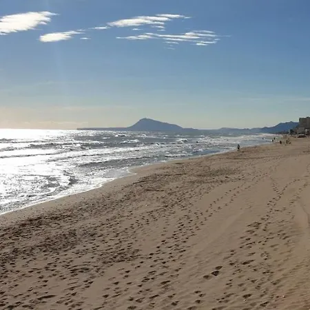Acogedor En A 150 Metros De La Playa Con Parking Privado Y Piscinas Comunitarias * Daimus