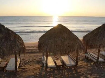 Acogedor En A 150 Metros De La Playa Con Parking Privado Y Piscinas Comunitarias *